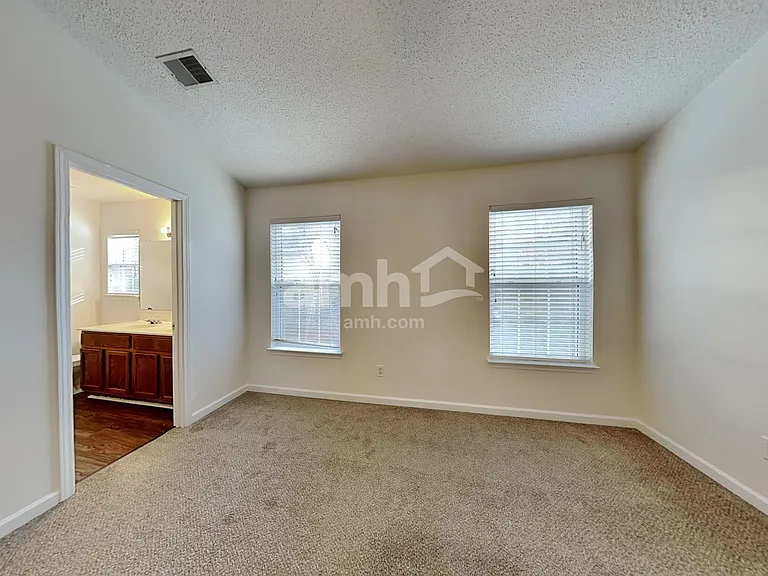 7 Fritzsimons Ct — Photo 11