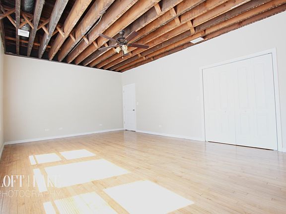 2nd image of 1218 W Wilson Ave #2