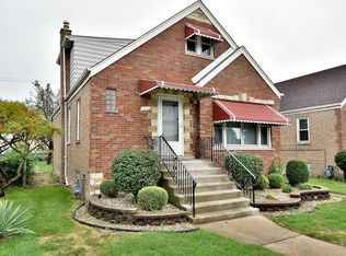 5609 S 72nd Ct, Summit, IL 60501