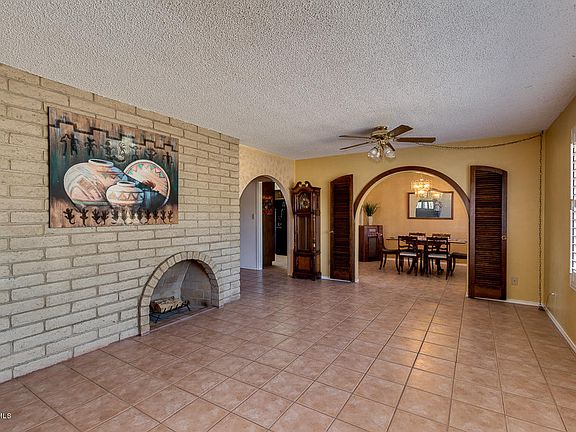 4th image of 4519 W Gumina Ave