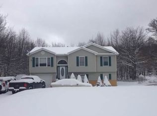 131 Harvest Way, Long Pond, PA 18334