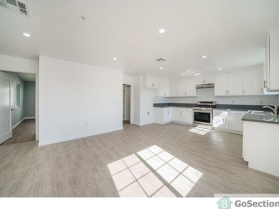 4th image of 25398 S Vermont Ave