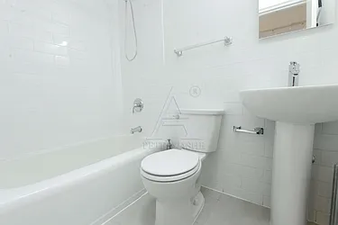 Rented by Peter Ashe