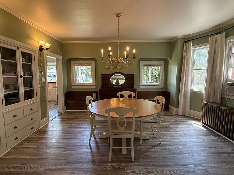 227 Cornell Ave — Photo 6