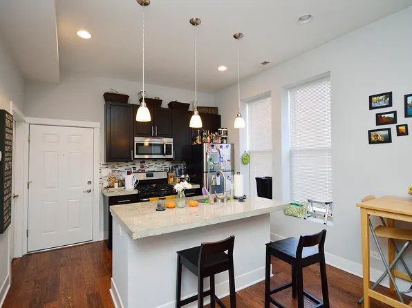 1501 W Superior St #1M, Chicago, IL 60642