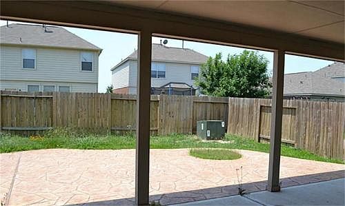 5th image of 19635 Mackinaw Isle Ct