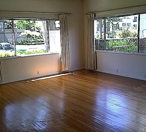 3rd image of 2533 E 2nd St