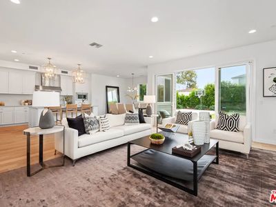 2366 Kelton Ave, Los Angeles, CA, 90064