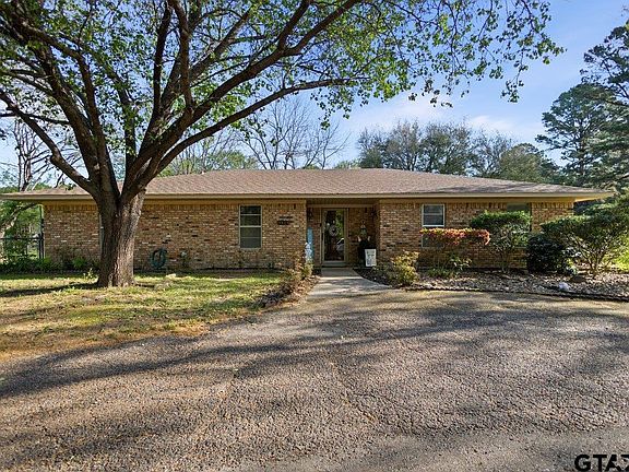 2nd image of 3513 Dudley Rd