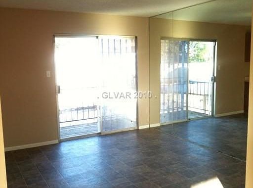 4th image of 4003 Syracuse Dr