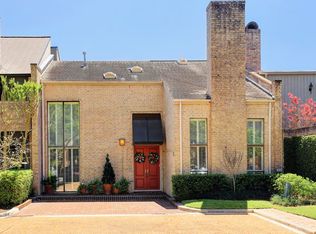 26 River Hollow Ln, Houston, TX 77027