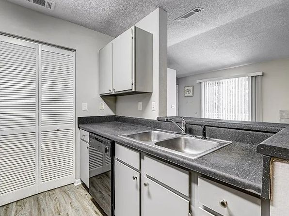 2393 Continental Ave #A2