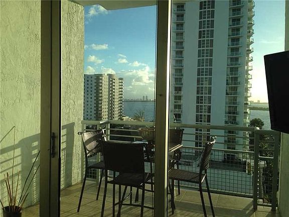 2nd image of 2200 NE 4th Ave #9022