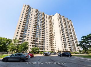 390 Dixon Rd #1516, Toronto, ON M9R1T4