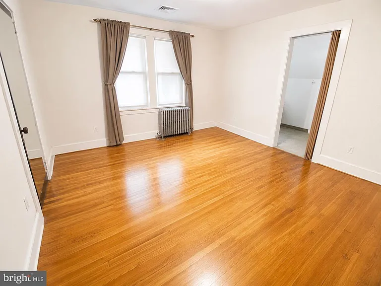 501 W Newport Pike — Photo 12