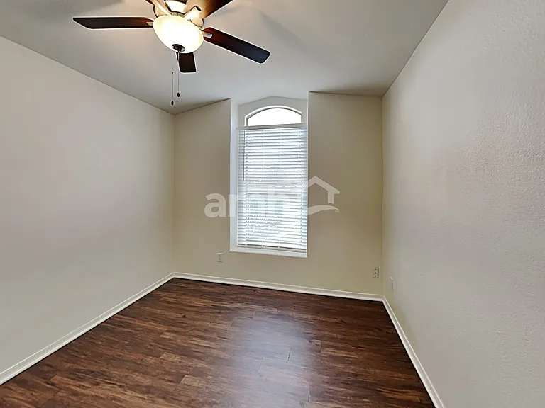 9803 E Olla Ave — Photo 16