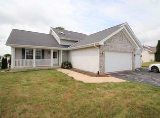 3550 Cord Ct, Rockford, IL 61101