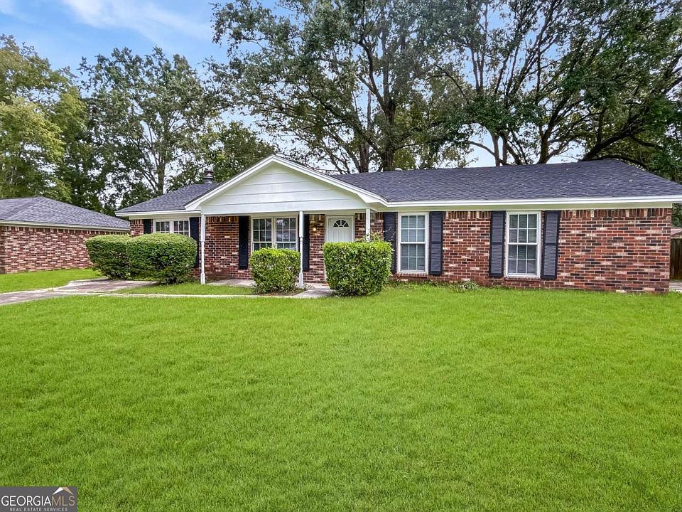 1st image of 1224 Crawford Way