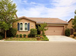 4121 Chessa Ln, Clovis, CA 93619