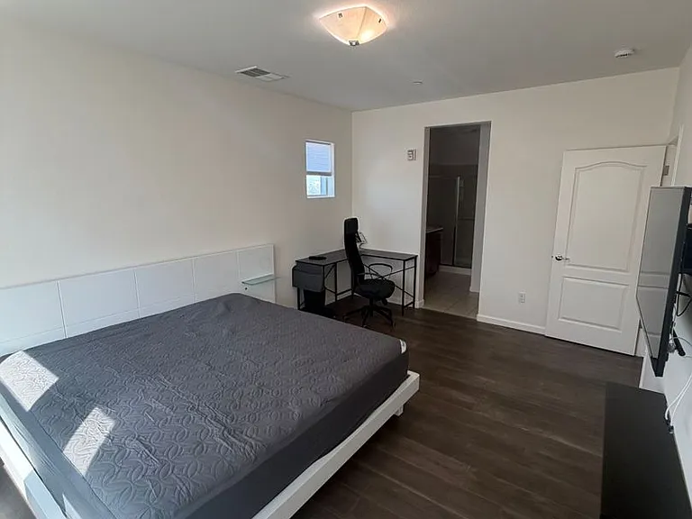 401 S Hummingbird Ln — Photo 8