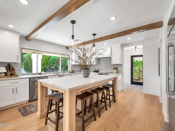 9826 N 85TH Street, Scottsdale, AZ 85258