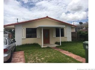 510 E 15th St, Hialeah, FL 33010