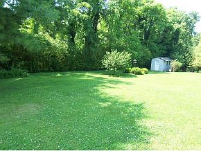5th image of 405 Knob Hill Dr