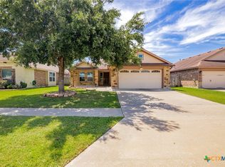 203 Terravista Trl, Victoria, TX 77904