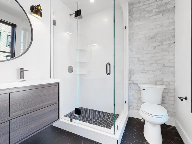 21 Buttonwood St #2 — Photo 2
