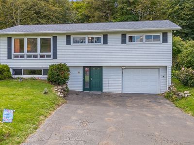 135 Charles Dr, Camillus, NY, 13031
