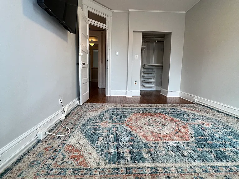3232 Warder St NW — Photo 15