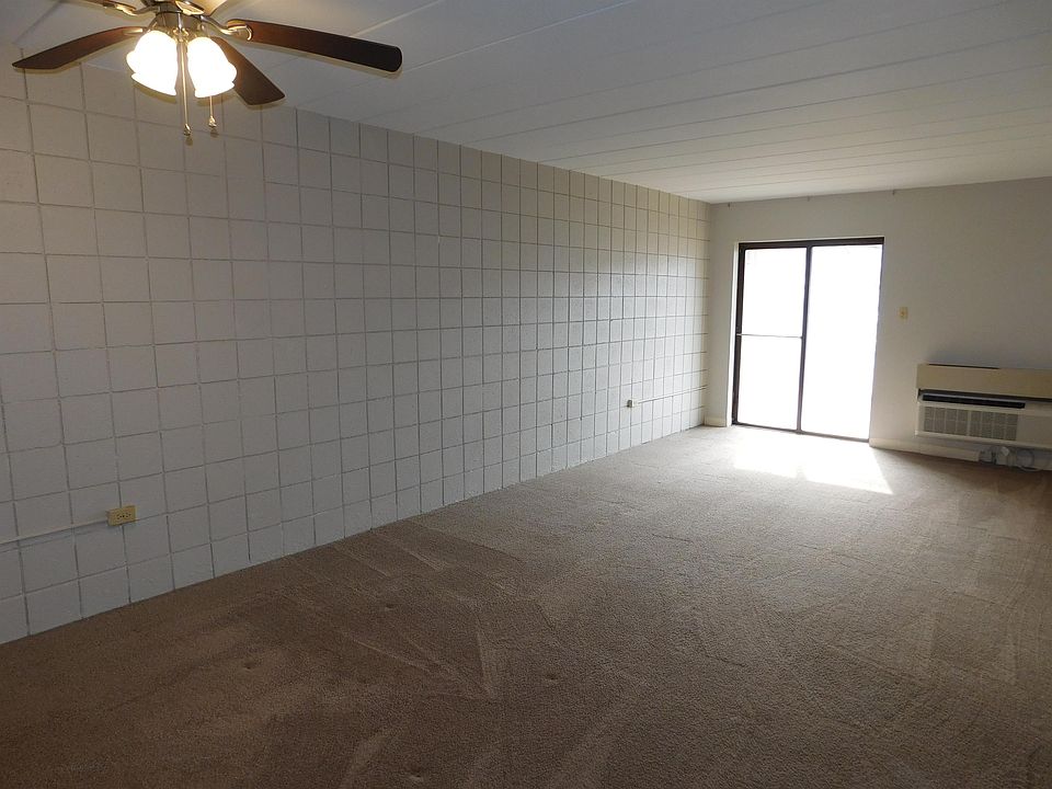 2nd image of 7002 Helen St APT A-2
