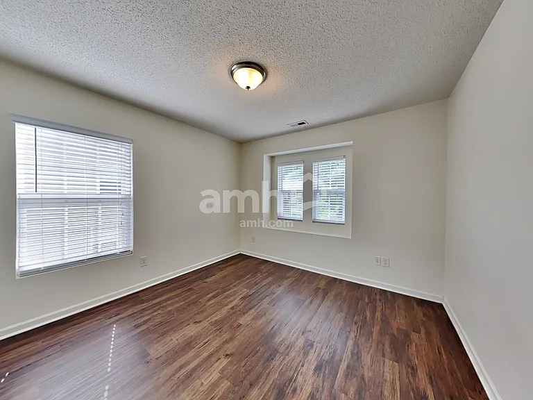 406 Averasboro Dr — Photo 21