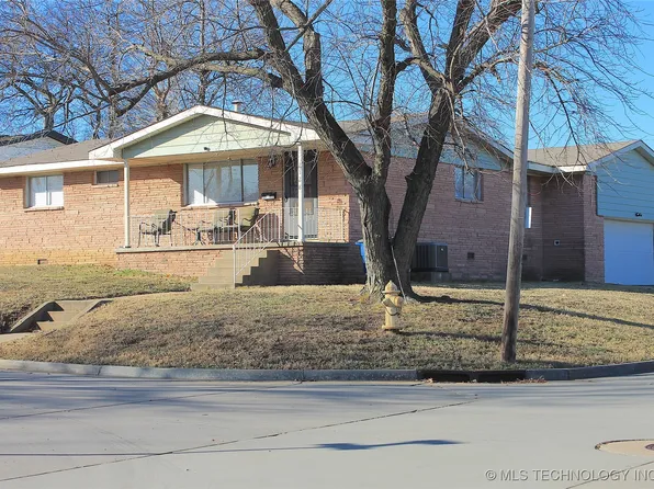 2128 S 76th East Pl, Tulsa, OK 74129