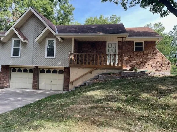 10109 N McGee Ct, Kansas City, MO 64155