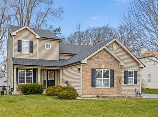 2301 Serenity Ln, Woodstock, IL 60098