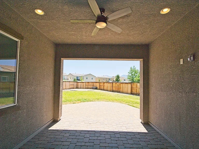 3030 Bonfire Ln — Photo 35