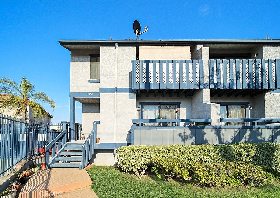 1st image of 4728 Arden Way #10
