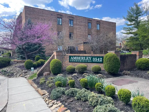 3542 Amberacres Dr Unit 201N, Cincinnati, OH 45237