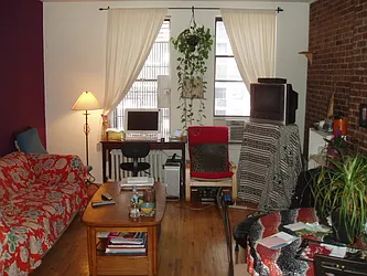 Rented by JK Dansar Corp