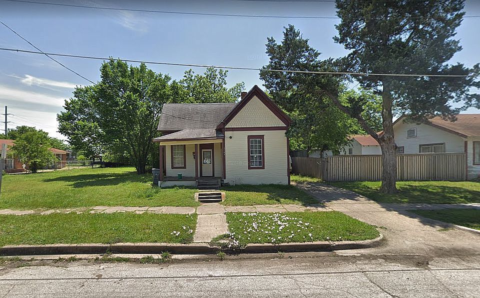 1st image of 3104 South Blvd