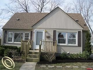 1st image of 2175 Buckingham Ave