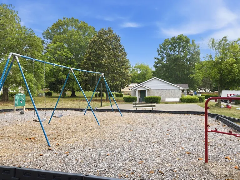 Perdue Village — Photo 30