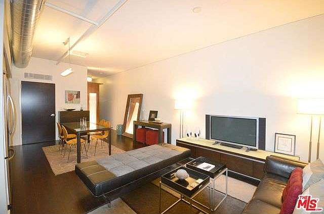 1st image of 1100 S Hope St APT 813