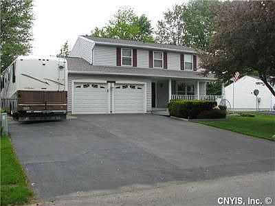 1st image of 4983 Dahlia Cir