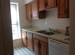 462 Wayman Ln, Virginia Beach, VA 23454