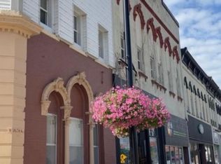 105 S Howard St #6, Indianola, IA 50125