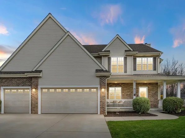 3750 East Green Meadow DRIVE, Oak Creek, WI 53154