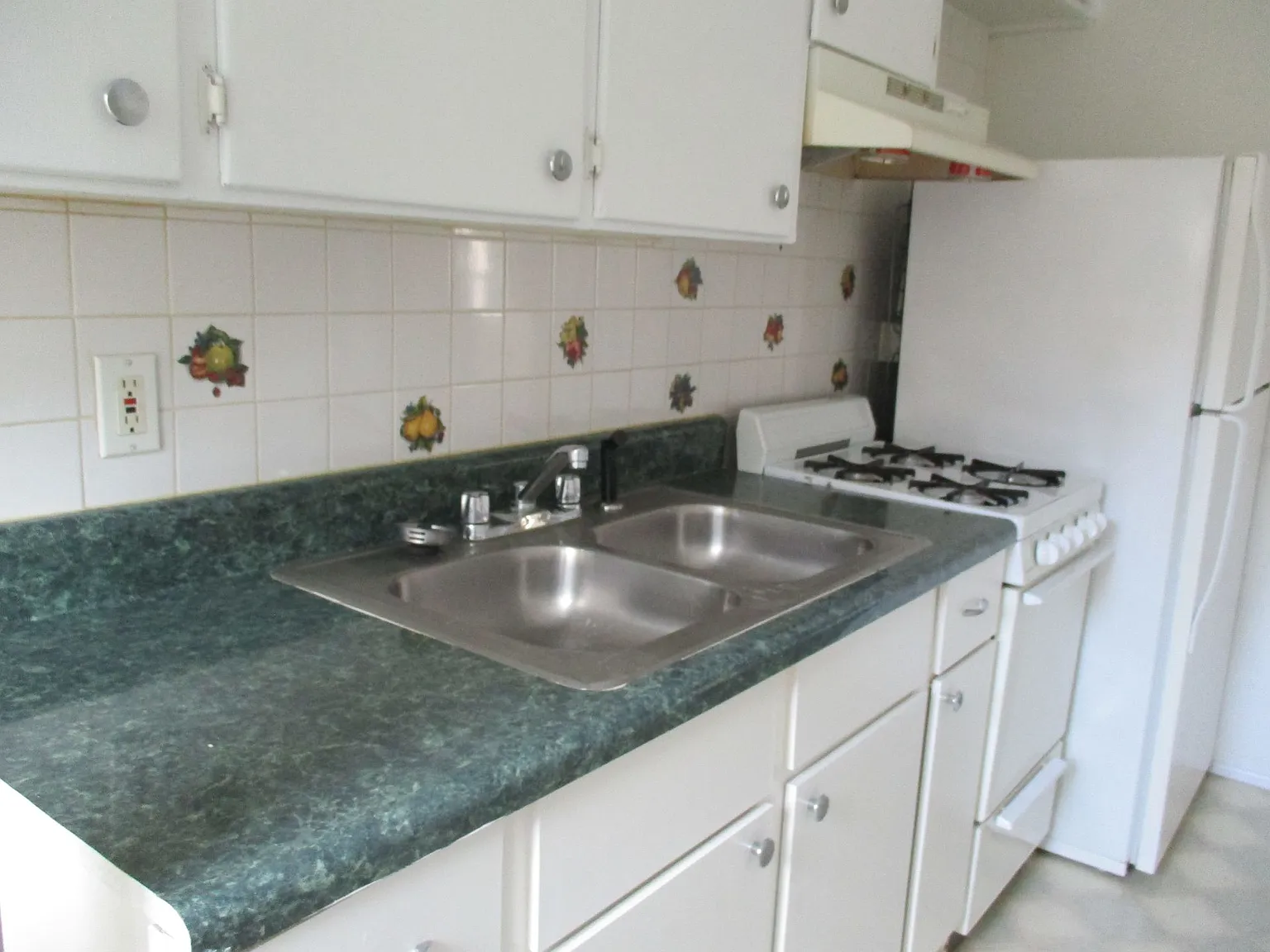 Inlet Pointe Apartments — Photo 2