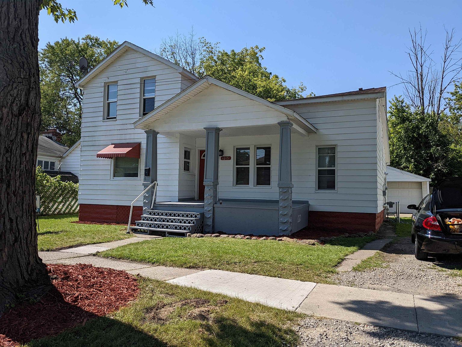 1315 S Harrison St, Saginaw, MI 48602 Zillow